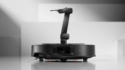 CES 2025 : Roborock annonce un aspirateur robot muni d'un... bras aspirateur robot avec bras articulé