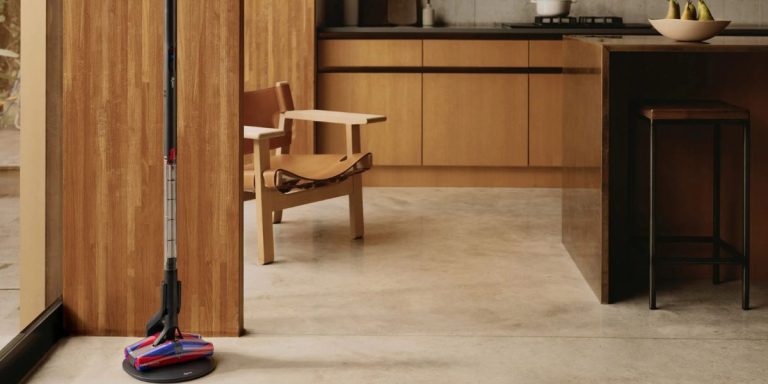 Dyson PencilVac™ dans un salon