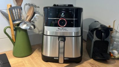 Cette astuce du Airfryer est sous-utilisée… à tort airfryer sur un plan de travail