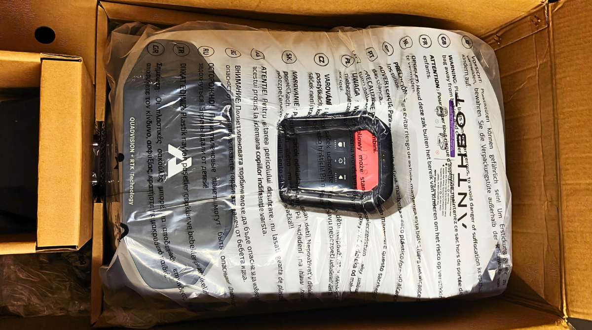 Anthbot Genie 3000 dans sa boîte