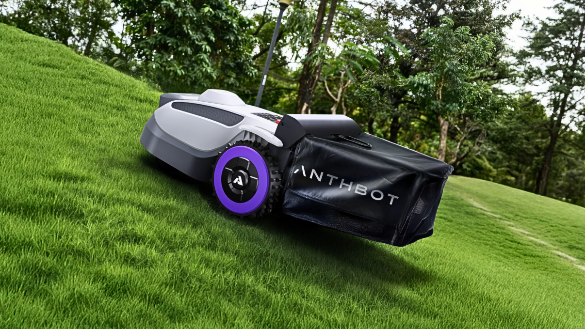 Anthbot Série N sur une pente