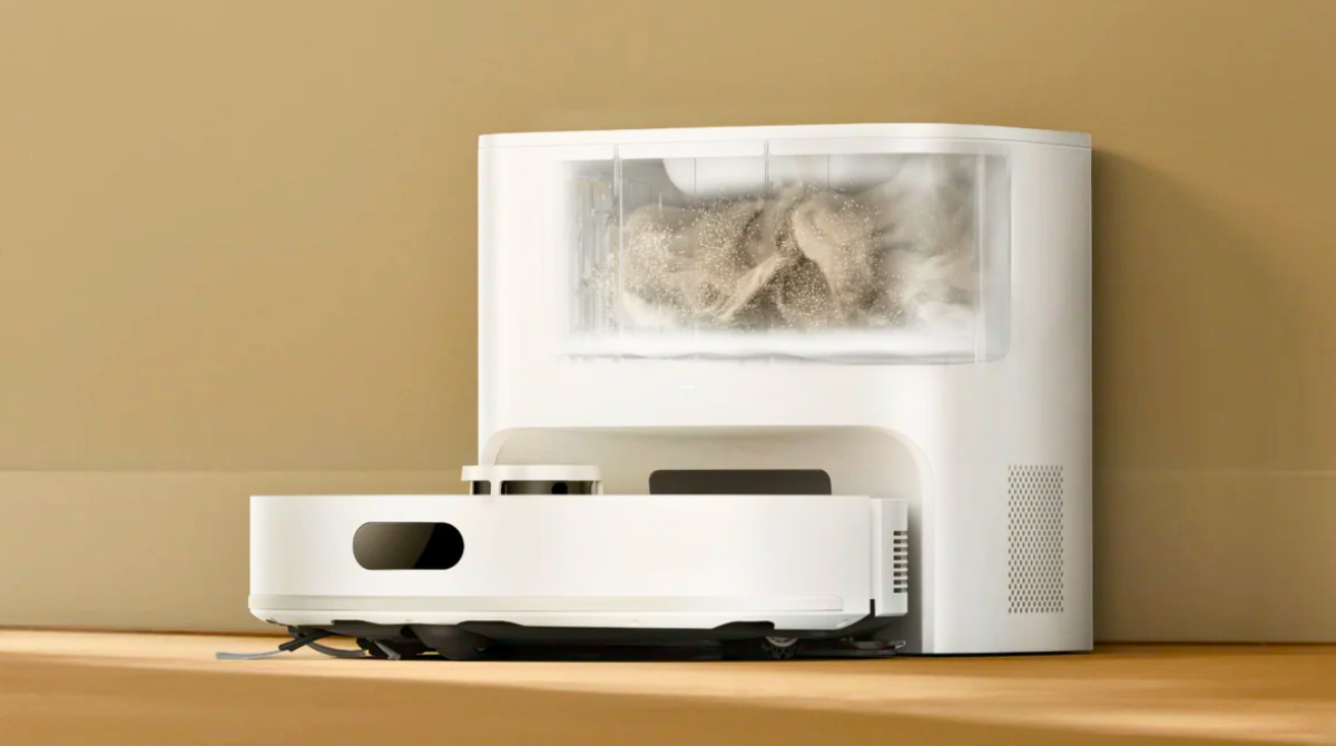 Dreame D20 Air Plus station active