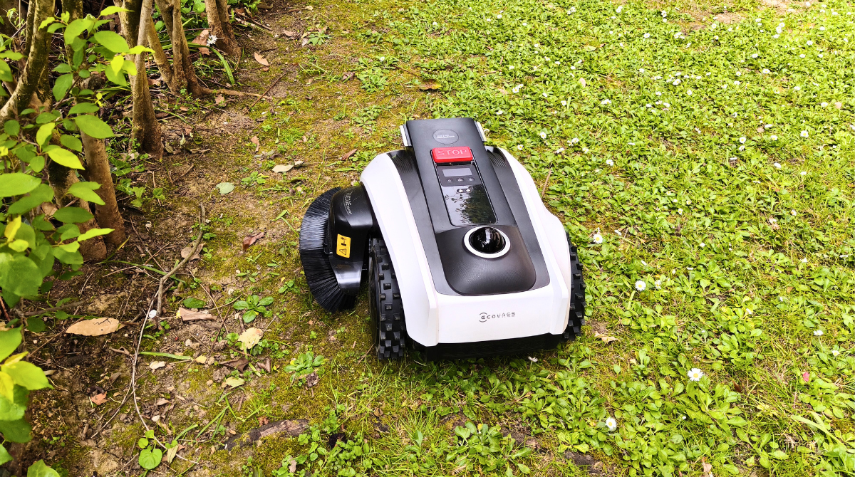 ecovacs goat O1200  