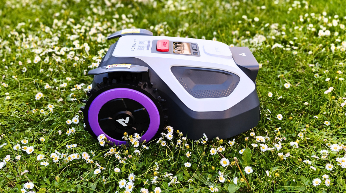 Anthbot M9 vu de côté