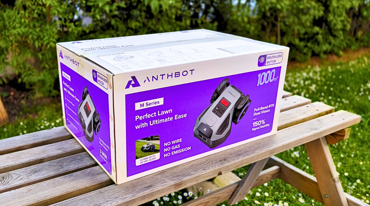 Boîte Anthbot M9