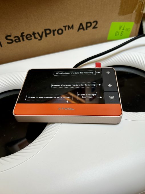 xTool F2 Ultra UV et SafetyPro AP2 ecran