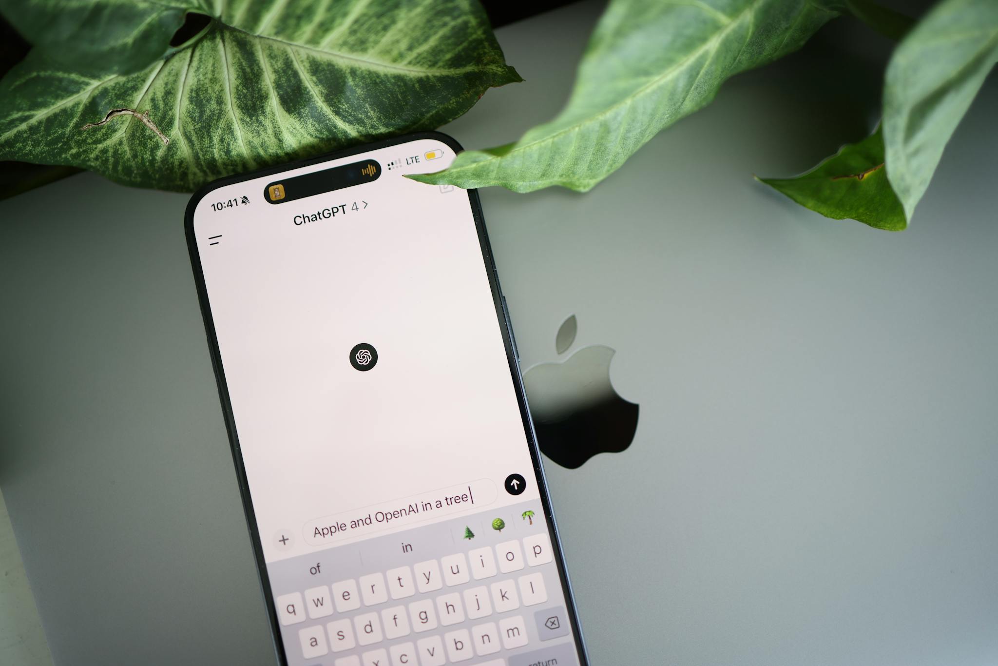 iPhone avec ChatGPT installé