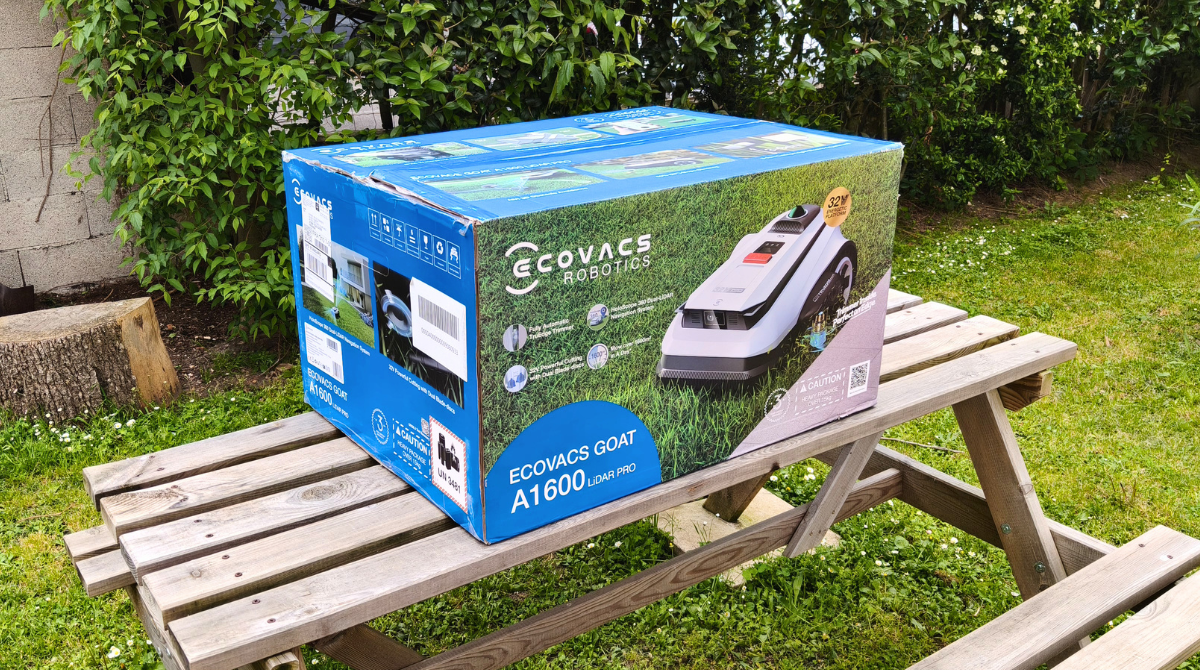 boîte Ecovacs A1600 LiDAR PRO