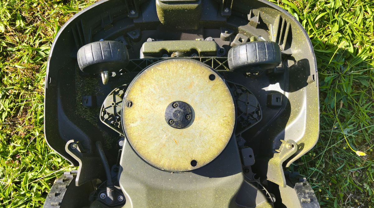 Automower 430V remplacement des lames