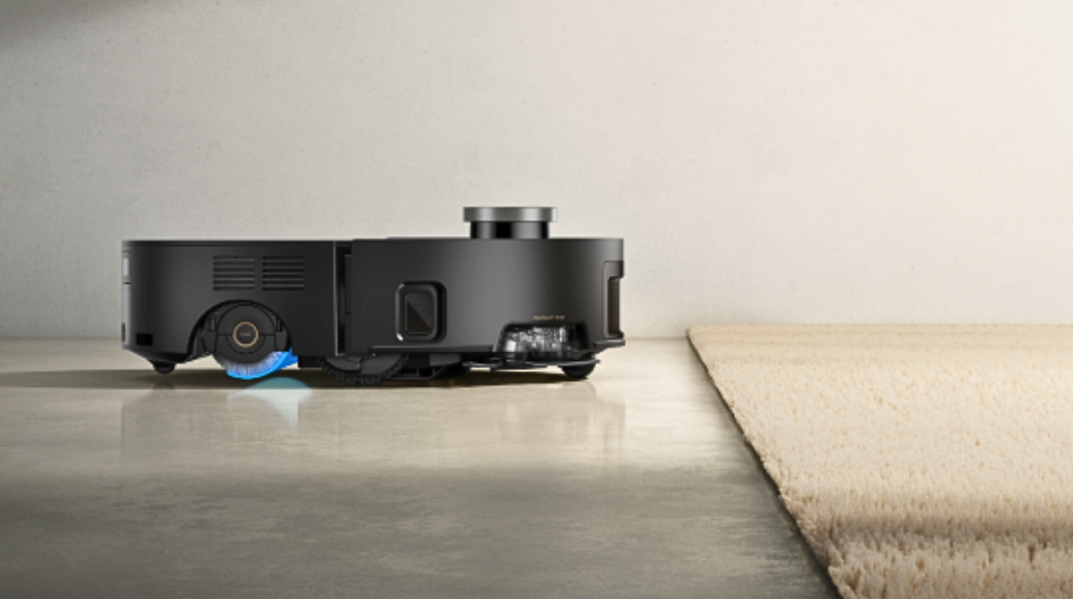 MOVA Z70 devant le tapis