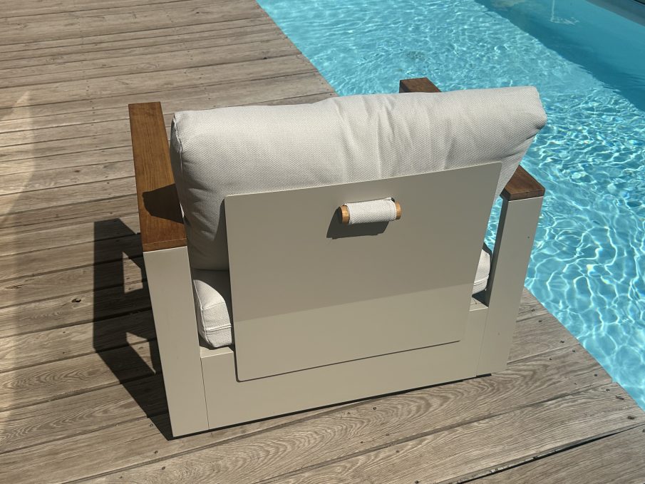 fauteuil pivotant Homary Tevara de dos