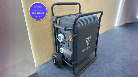 Bluetti Pioneer 5000 : la station de chantier de 5 kWh taillée pour remplacer le groupe électrogène se dévoile à l’IFA