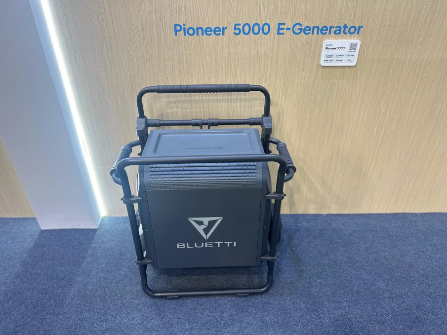 Bluetti Pioneer 5000 sur stand IFA