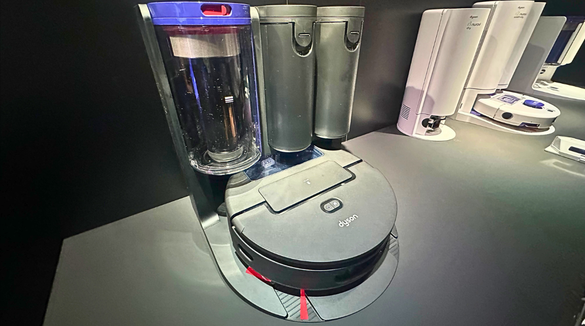 Dyson R3 Nurovi Spot+Scrub UV IFA 2026
