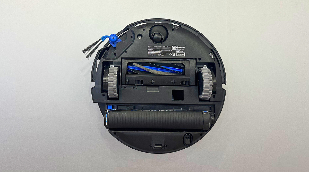 Ecovacs DEEBOT X12S vu de dessous