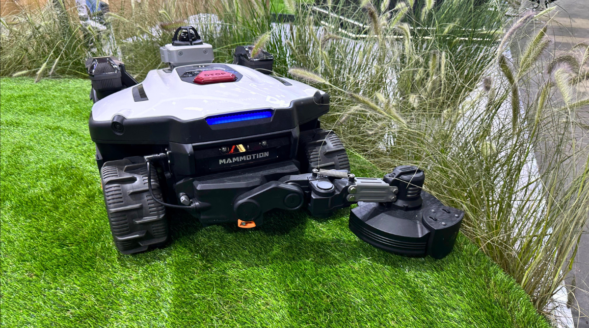 robots-tondeuses luba 4 AWD coupe-bordure IFA 2026