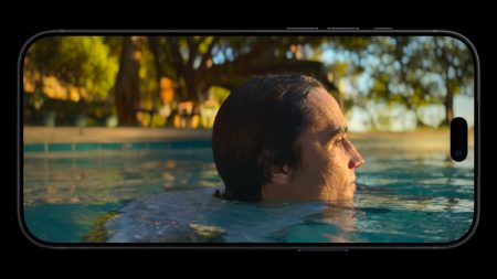iPhone 18 Pro Max : ouverture variable et vidéo, le smartphone ultime des vidéastes ? iPhone 18 Pro Max en train de filmer